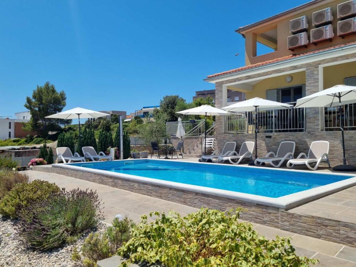 Villa Anna Medulin Exterior photo